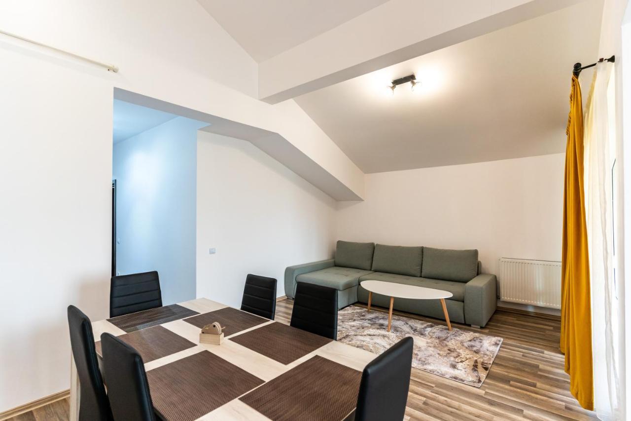 Apartament Cetate View ริชนอฟ ภายนอก รูปภาพ